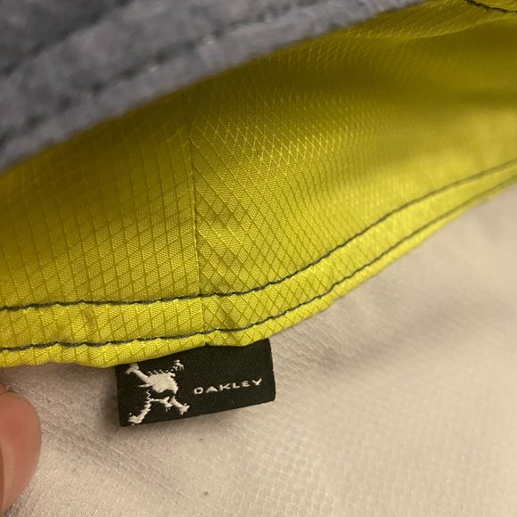 Oakley Hydrofuse Boardshorts - Size 32 - Picture 5 of 6